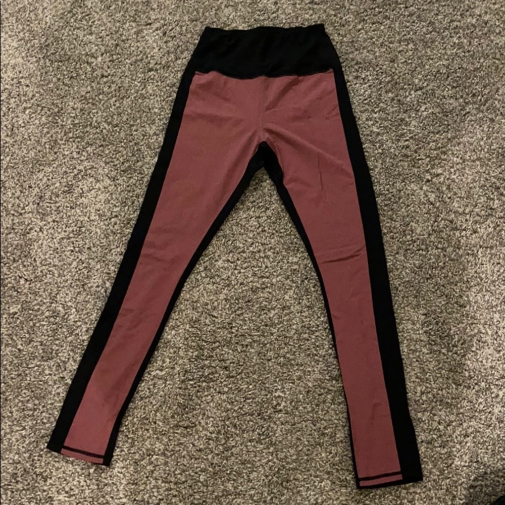 Blu yoga pants